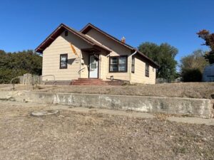 309 N Maverick Street