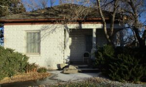 213 N Elm St
