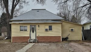 Price Reduced $79,900.00 704 North Oak St in Gordon NE